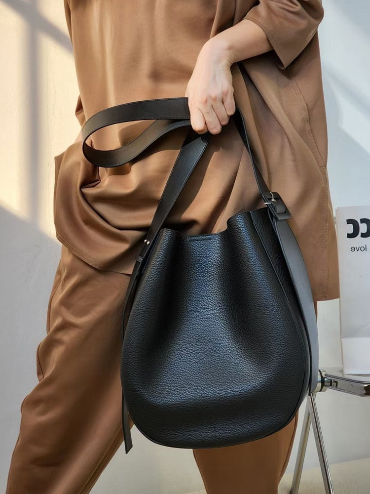 Versatile Genuine Leather Casual Tote Bag