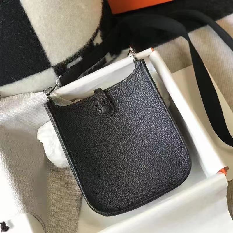 Luxury Designer Women's Shoulder Bag