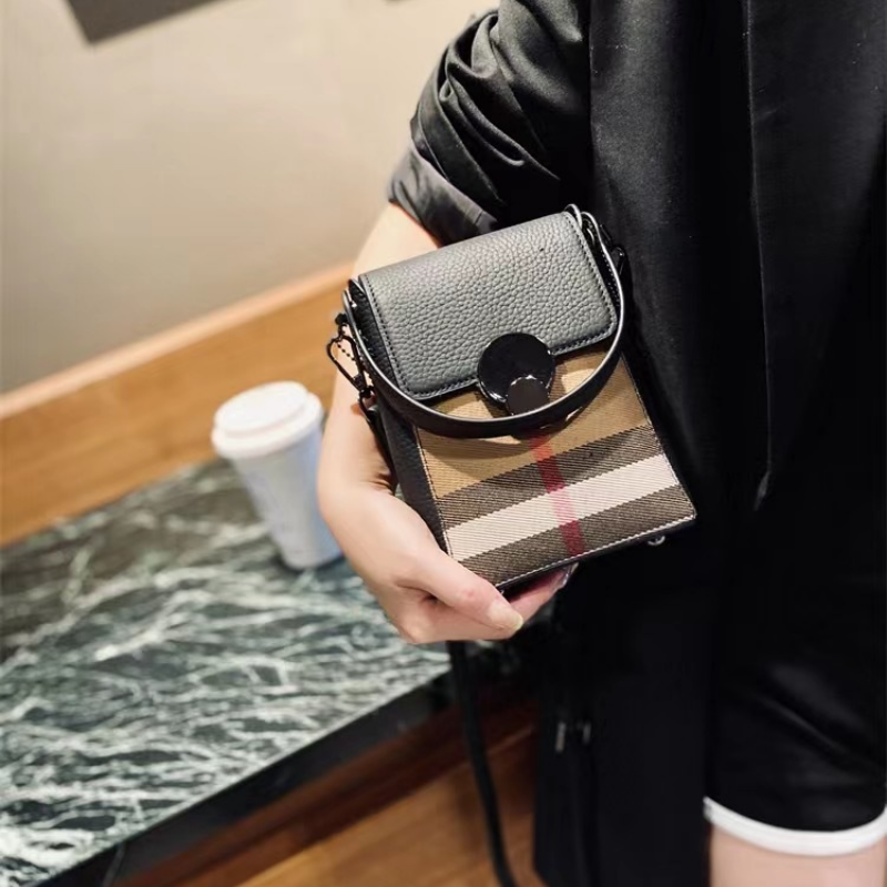 Elegant Striped Genuine Leather Shoulder Bag