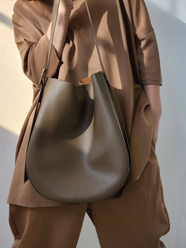 Versatile Genuine Leather Casual Tote Bag