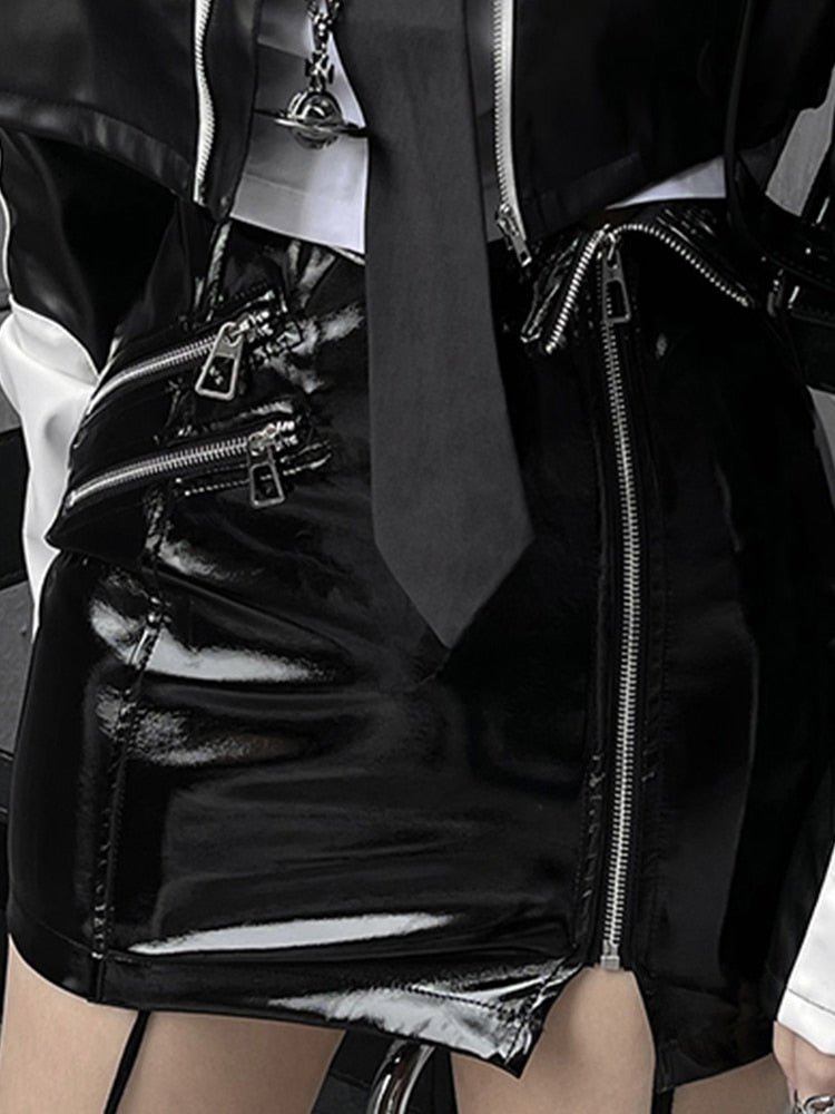 City Chic: Women's High Street Faux Leather Short Jacket