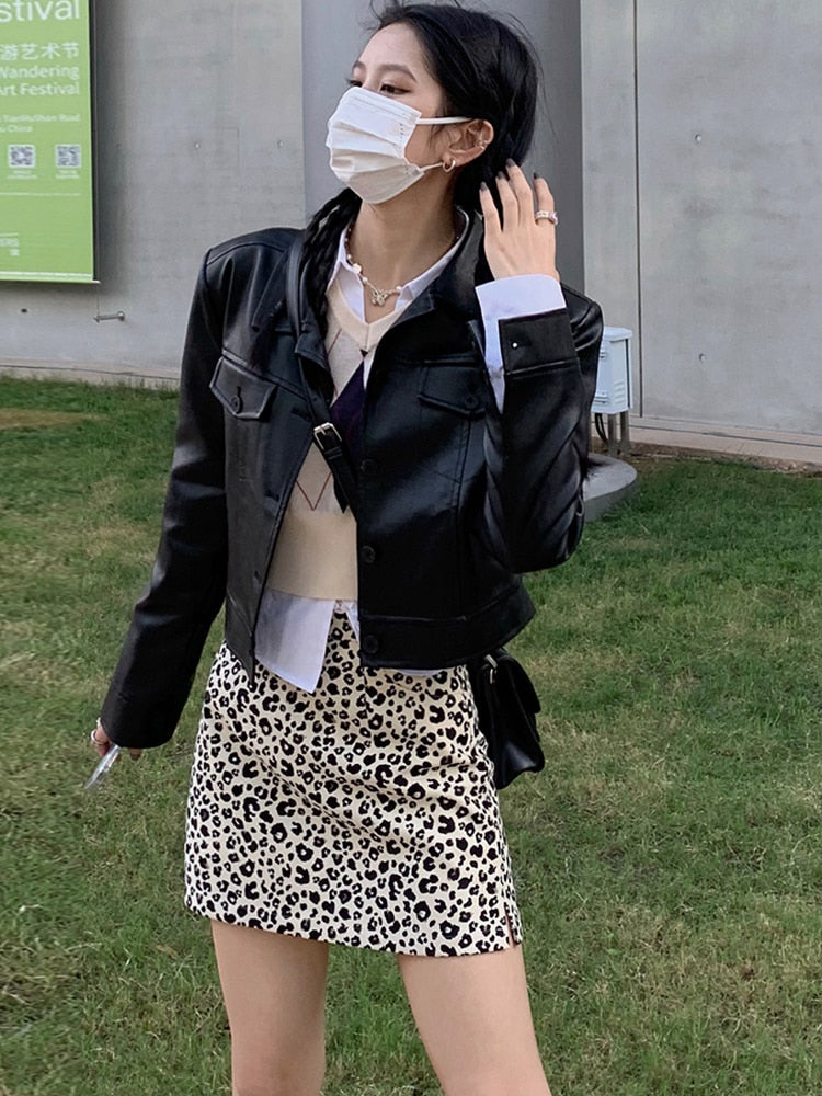 Sophisticated Style: Lautaro Spring Autumn Short Faux Leather Jacket