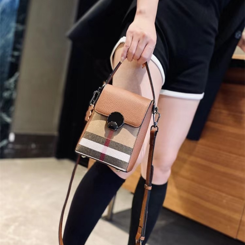 Elegant Striped Genuine Leather Shoulder Bag